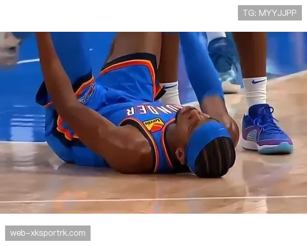 拉塞尔篮下防守主导比赛，关键篮板数显著压制对手内线