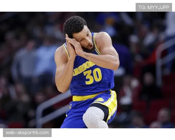 布里奇斯无球跑动制造空位，3D价值拉开太阳进攻空间