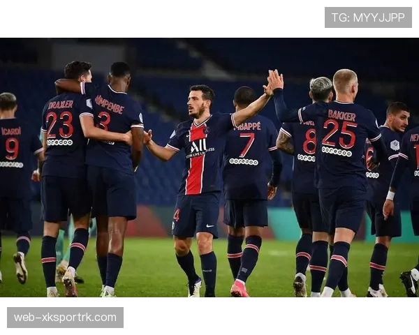 巴黎圣日耳曼欧冠冠军目标受关注，争冠形势与阵容稳定性面临考验