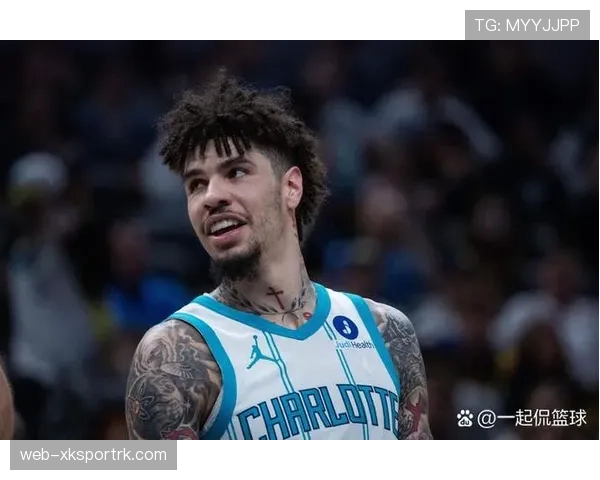 拉梅洛·鲍尔三分创造空间助攻提升球队整体效率